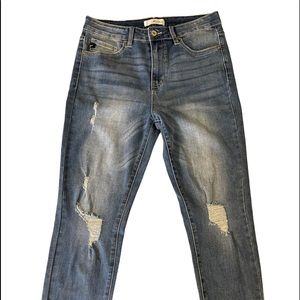 Kancan skinny Capri distressed Size 30 Excellent condition